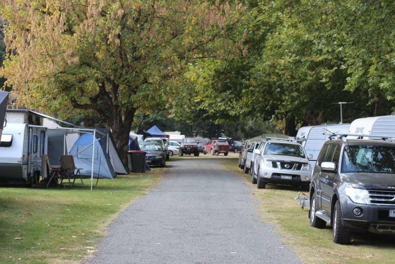 Myrtleford Holiday Park Ngoại thất bức ảnh