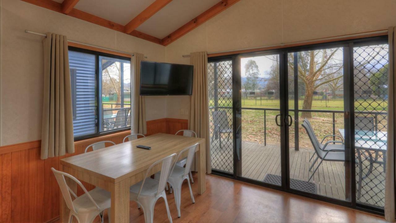 Myrtleford Holiday Park Ngoại thất bức ảnh
