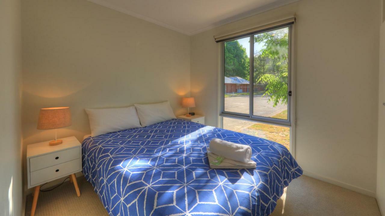 Myrtleford Holiday Park Ngoại thất bức ảnh